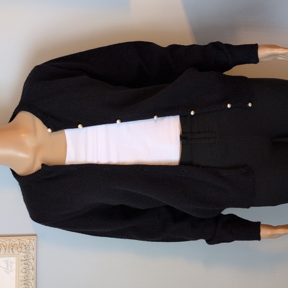 Vintage Black Wool-Blend Cardigan with Pearl Buttons SZ XS/S - Picture 3 of 15